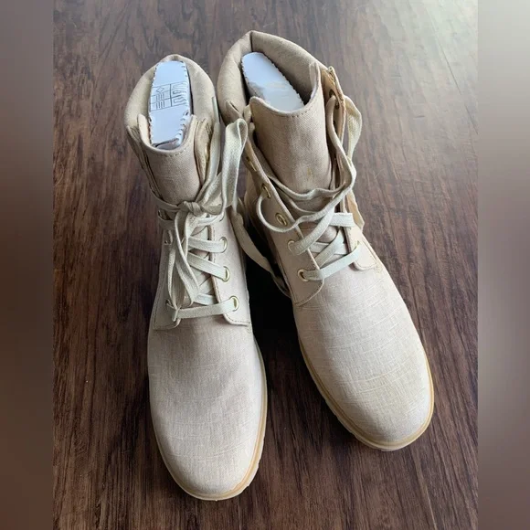 Timberland Light Tan canvas High-Top Boots - Picture 2 of 13